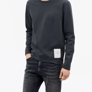 Jake Longsleeve T-Shirt